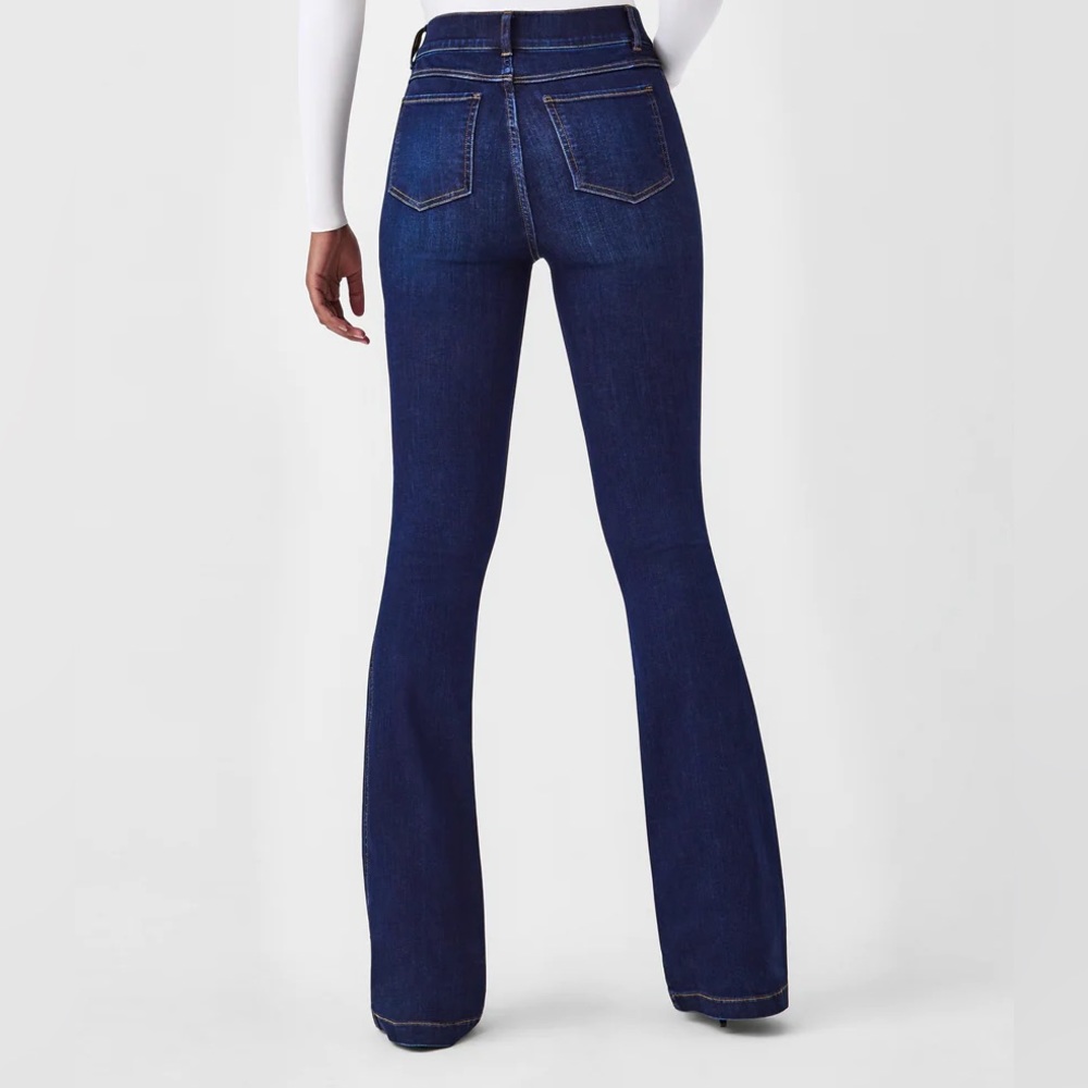 NWTS Spanx Flare Jeans Midnight Shade Size Medium